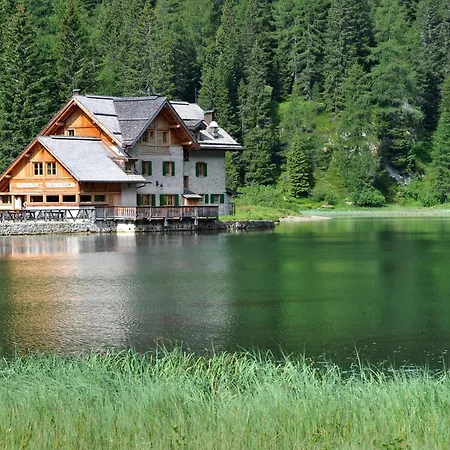 Rifugio Lago Nambino-2